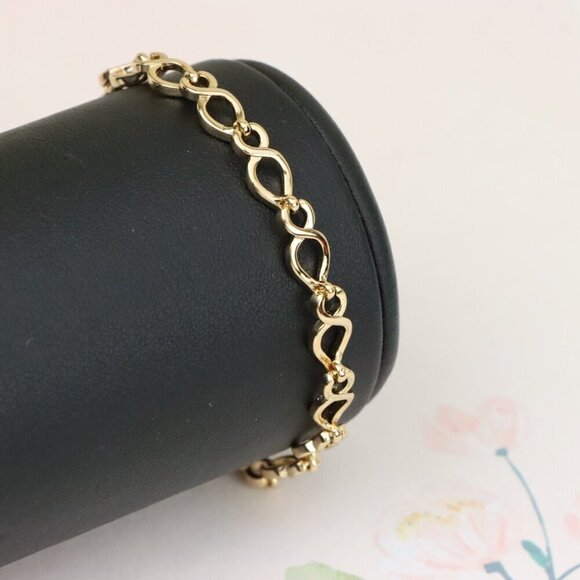 "Delicate Rose Gold Heart Link Bracelet in Gold-Plated Brass, XPBL1103 - Picture 4 of 12